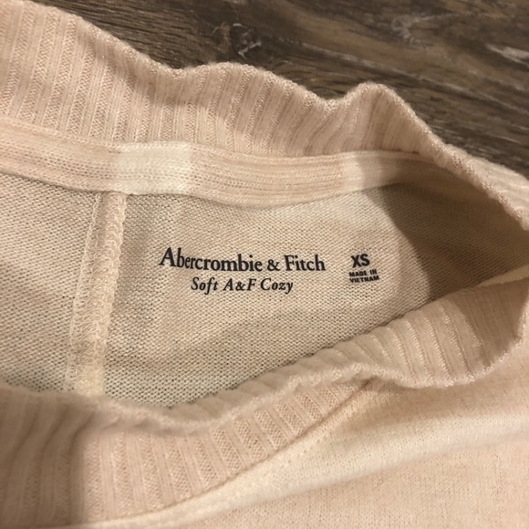 Abercrombie knit longsleeve - Picture 2 of 2